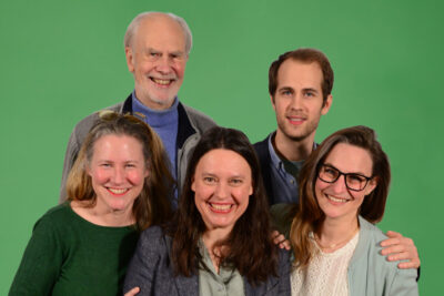 v.l.n.r.: Annette Mukherjee-Holste, Dr. Jürgen Peters, Judith Grimme, Joschua Martinek und Anna-Maria Fink